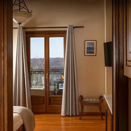 Отель Ktima Alonaki 3*