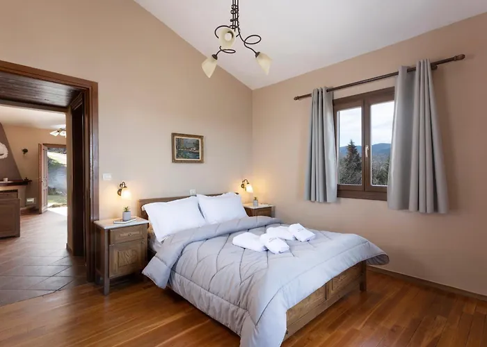 Ktima Alonaki Hotel 3*